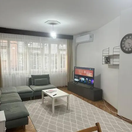 Taksim Cihangir'de 2+1 Appartement Istambul