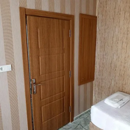 Eylueluem Otel *