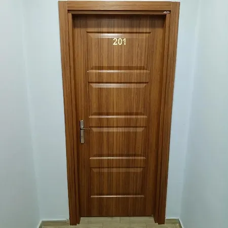 Otel Eylueluem *
