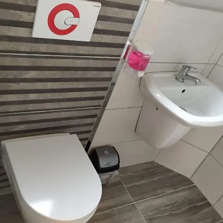 Razi Turizm Apartment Istanbul