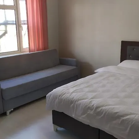 Apartment Razi Turizm