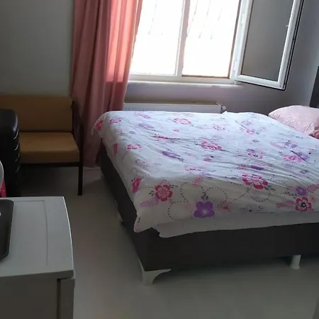 Razi Turizm Apartment
