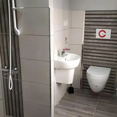 Razi Turizm Apartment *