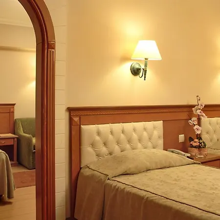 Prestige Old City מלון 3*