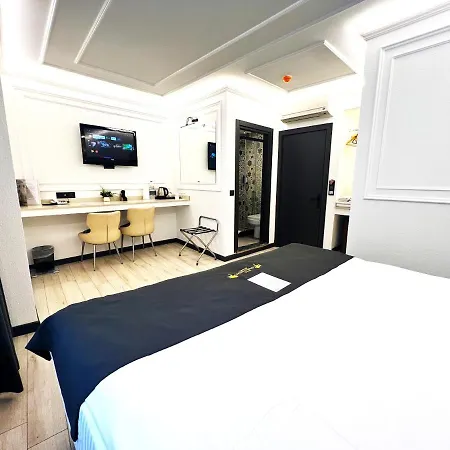 Angel's - Angel Group Hotel 3*