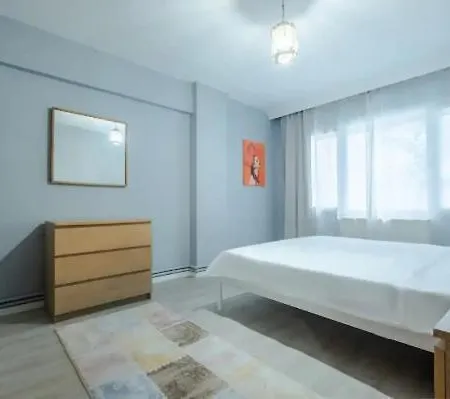A Private In The Heart Of Sisli *