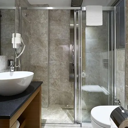 Milport Levent 3*