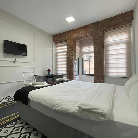 Beyoglu Deluxe Studyo Pera Homes84 Apartment *