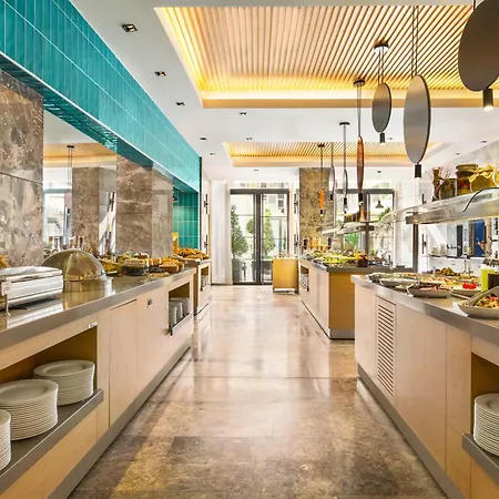 Ramada Plaza Sultanahmet 5*