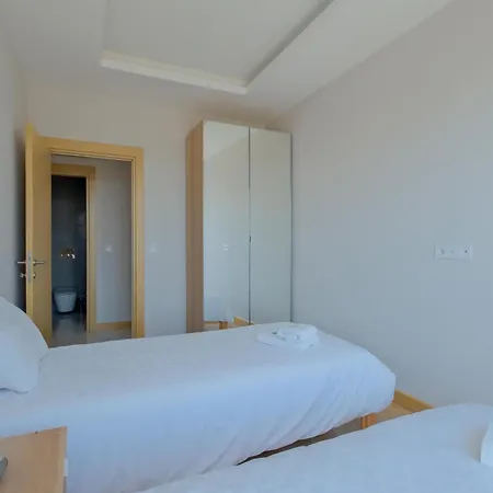 Apartament Grand By Newinn *