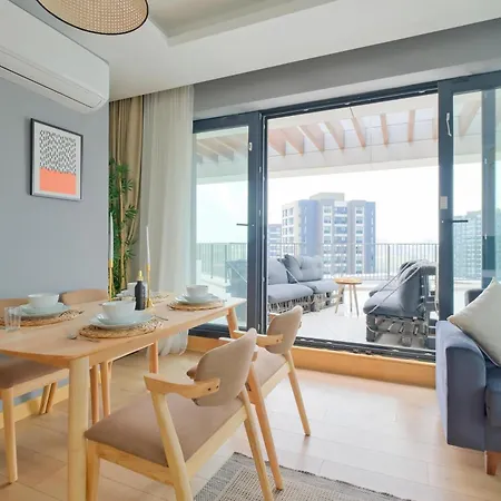 Grand By Newinn Apartament