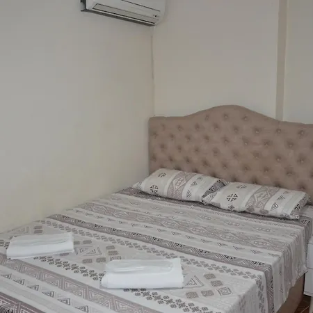 Aparthotel Isil *