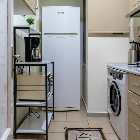 Daire Stylish And Central 2br Flat In The Heart Of Sisli *