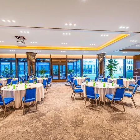 Radisson Collection Hotel, Vadistanbul 5* Istambul