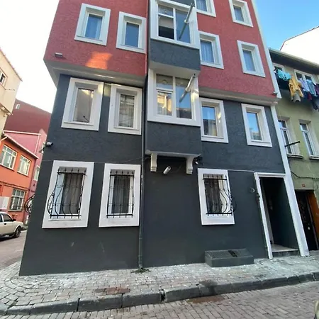 Апартаменты Balat Apartments-orange And Blue *