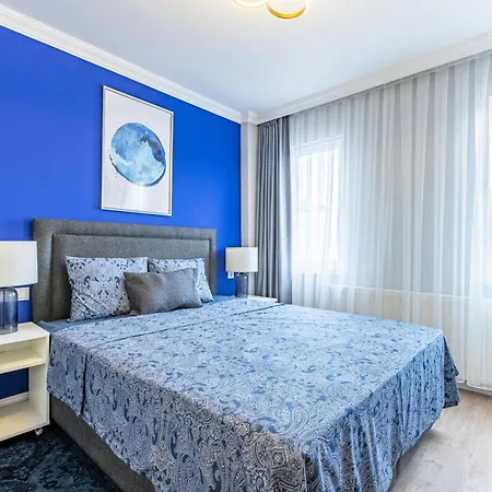 Balat Apartments-orange And Blue Апартаменты *
