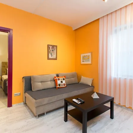 Istiklal Aparthotel *
