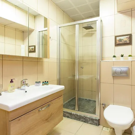 Aparthotel Istiklal *