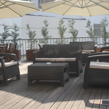 Nish & Hotel 3*