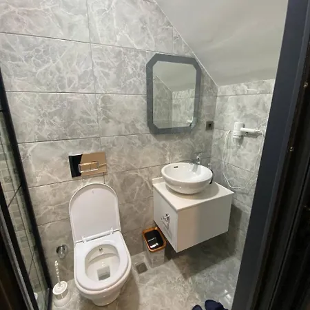 Rezo Aparthotel *