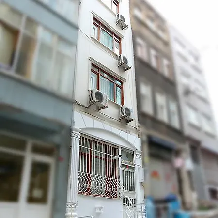 Daire First Taksim