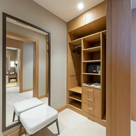 Birun Ada Hotel