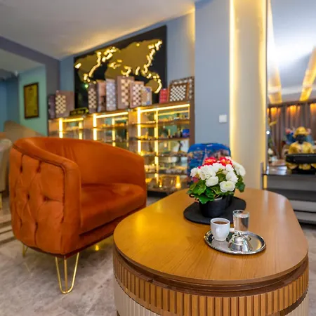 Hotel Litros &