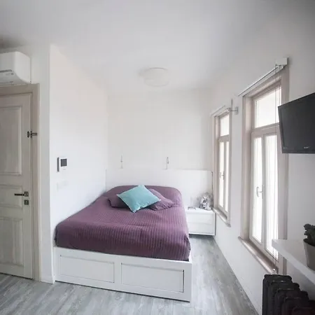Apartment Fil