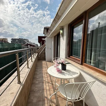 Homelike Aparthotel 2*