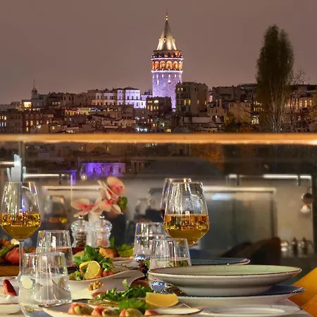 Port Bosphorus Hotel 4*