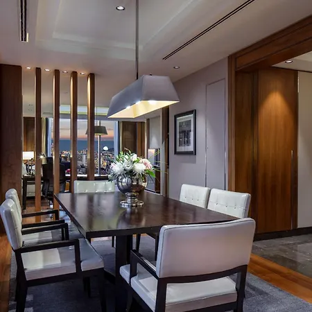 Hotel Hilton Bomonti 5*