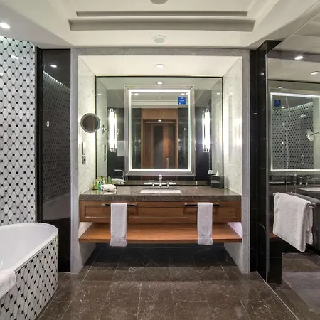 Hilton Bomonti Hotel