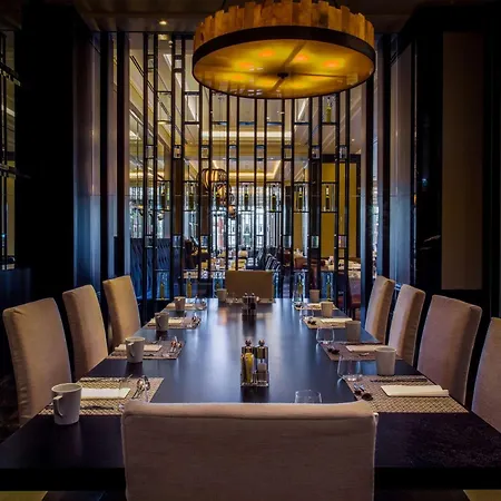 Hotel Hilton Bomonti 5*