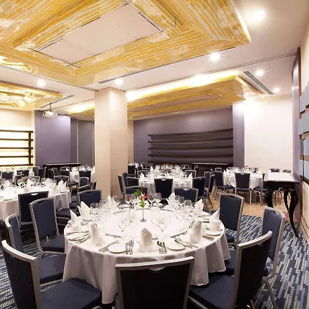Radisson Blu Pera Hotel 5*