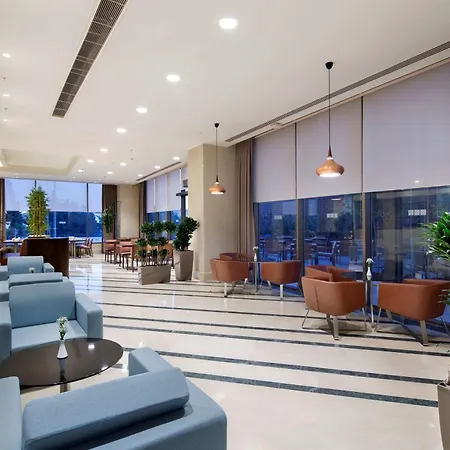 Hotel Hilton Garden Beylikduzu 4*