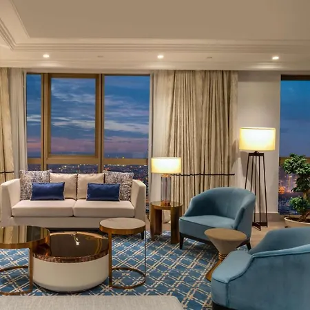 Hilton Mall Of Hotel 5*