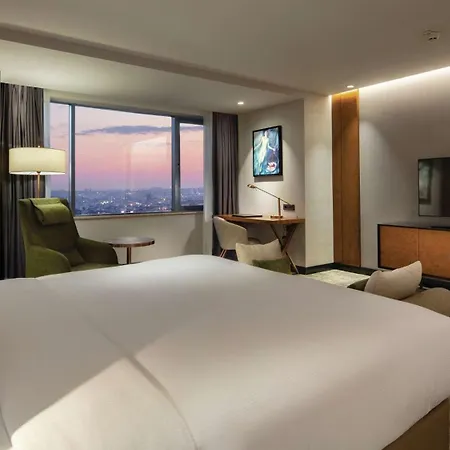 Hilton Maslak Hotel