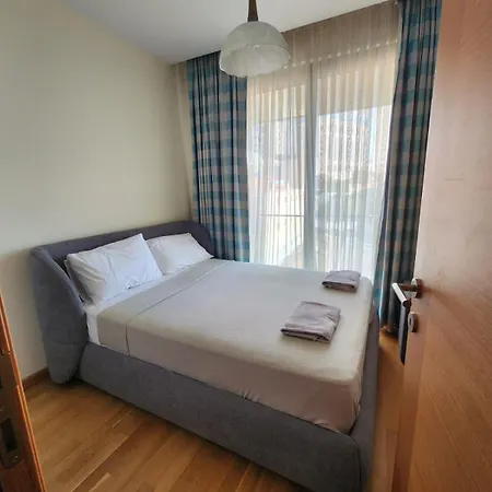 Taksim Perfect Residence, 3 Bedrooms, 140 M2, Pool Gym Sauna Access Κωνσταντινούπολη