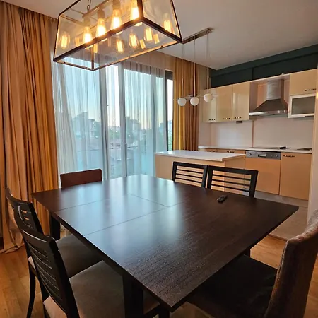 Taksim Perfect Residence, 3 Bedrooms, 140 M2, Pool Gym Sauna Access Διαμέρισμα