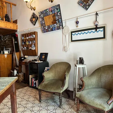 Ξενοδοχείο Tom Square Boutique 2*