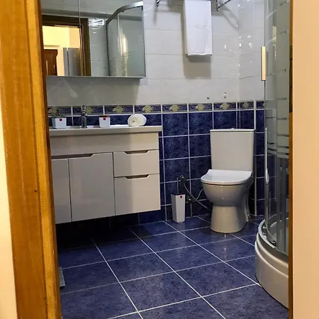Cozy And Modern Flat Near Bosphorus At Arnavutkoey *