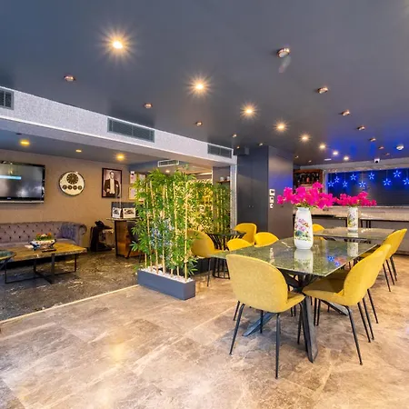 La Wisteria Boutique Отель 4*