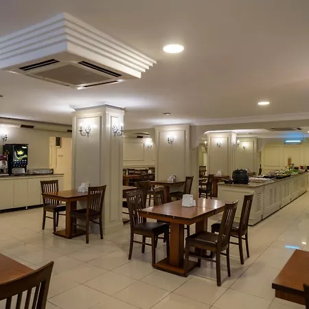 Berr Otel 4*