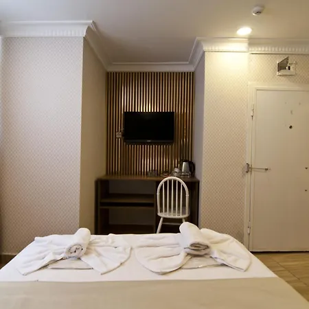 Aparthotel Immortelle *