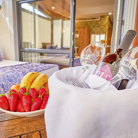 Ardey Hotel 2*