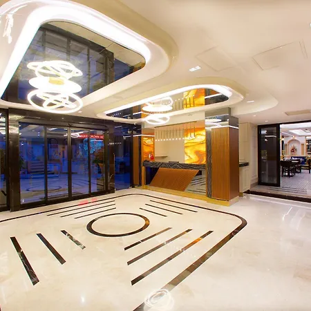 Eyfel Hotel