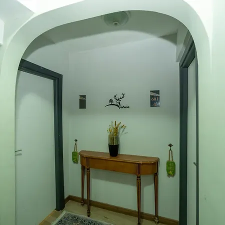 Valeria White Suites Hotel