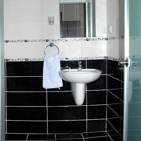 Hotel Grand Umit 2*
