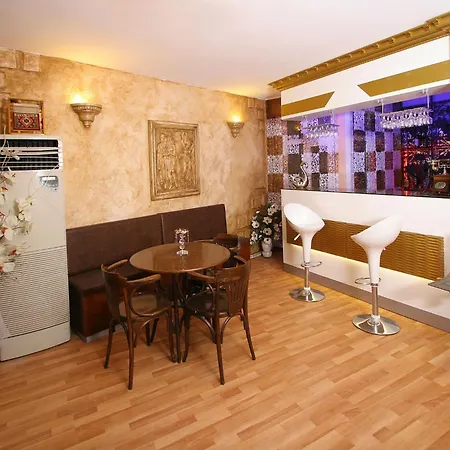 Hotel Maya Istanboel