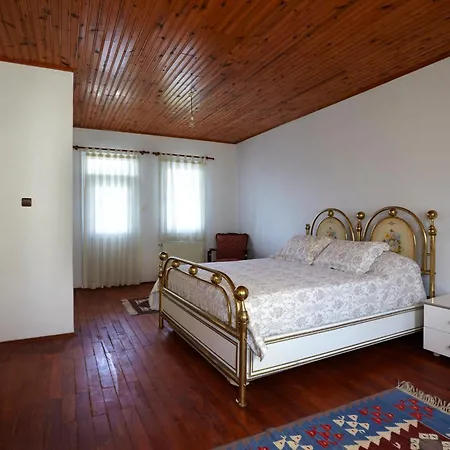 Villa Bosphorus